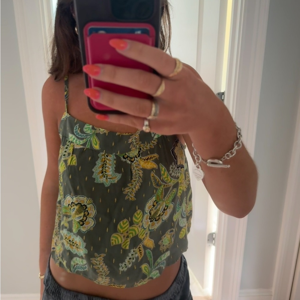 Aerie super cute top, size small, new with tags!💚